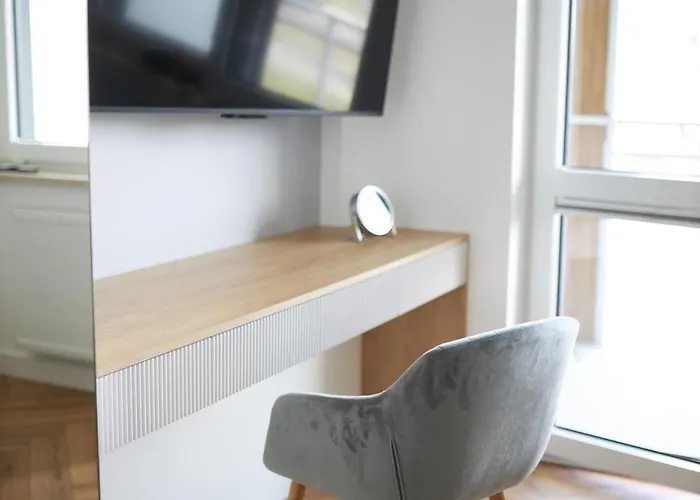 شقة Gold Pileckiego وارسو