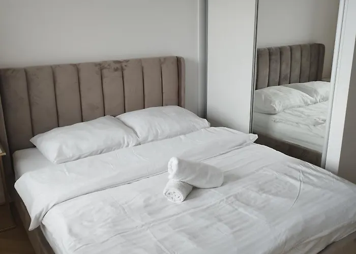 Daire Gold Pileckiego Varşova